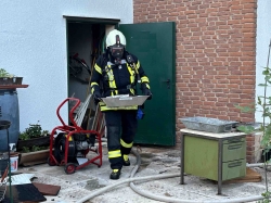 Feuer in Keller am Maifeiertag in Höckelheim - 65 Feuerkräfte im Einsatz