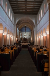 Stiftskirche mit Fokus auf den Ottonen