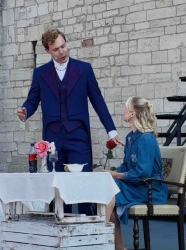 Schauspielerin Nadine Kühn erhält zum dritten Mal Roswitha-Ring - Dominik Müller durfte sie präsentieren