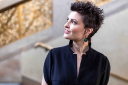 Starorganistin Angela Metzger erstmals in Göttingen - Zwei Konzerte für Orgel und Orchester