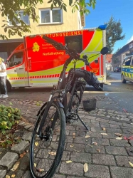 Autofahrerin (74) missachtet Vorfahrt - Radfahrerin leicht verletzt